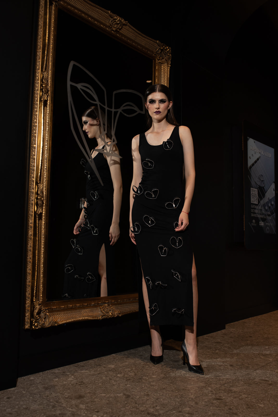 Slide Dress Heart Zipper Black