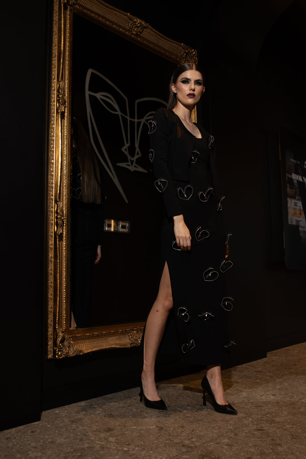 Flow Jacket Heart Zipper Black