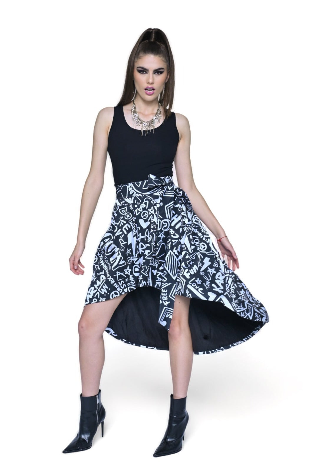 Runway Skirt Inspiring Karma BW