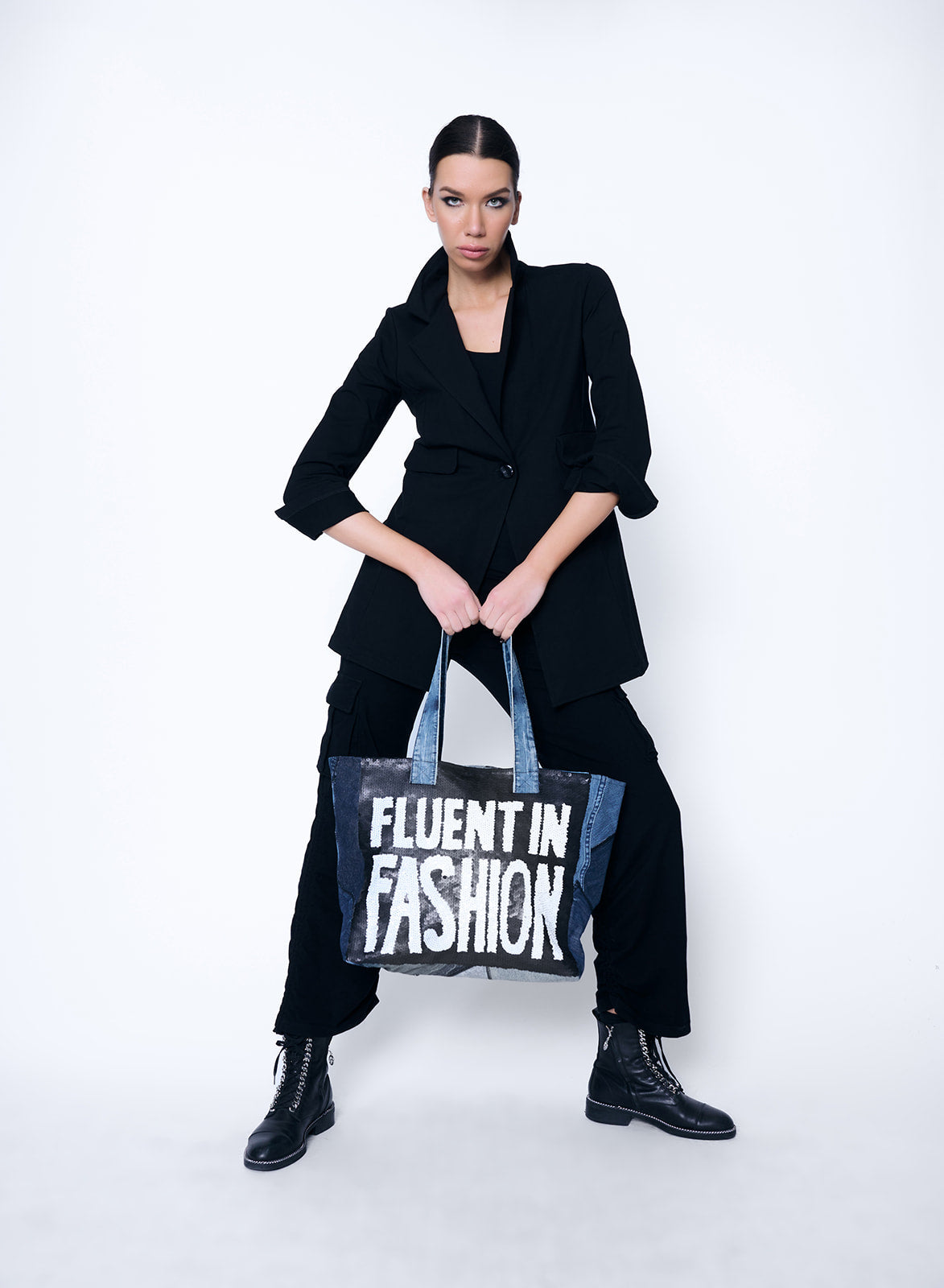 Designer Denim Bag Fluent In Fashion