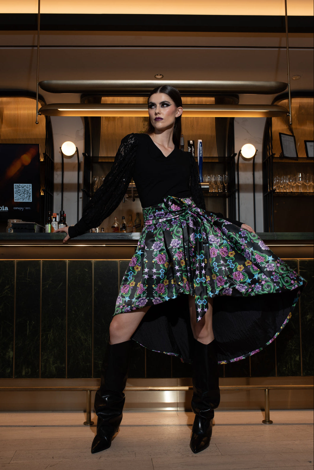 Runway Skirt Snake Black