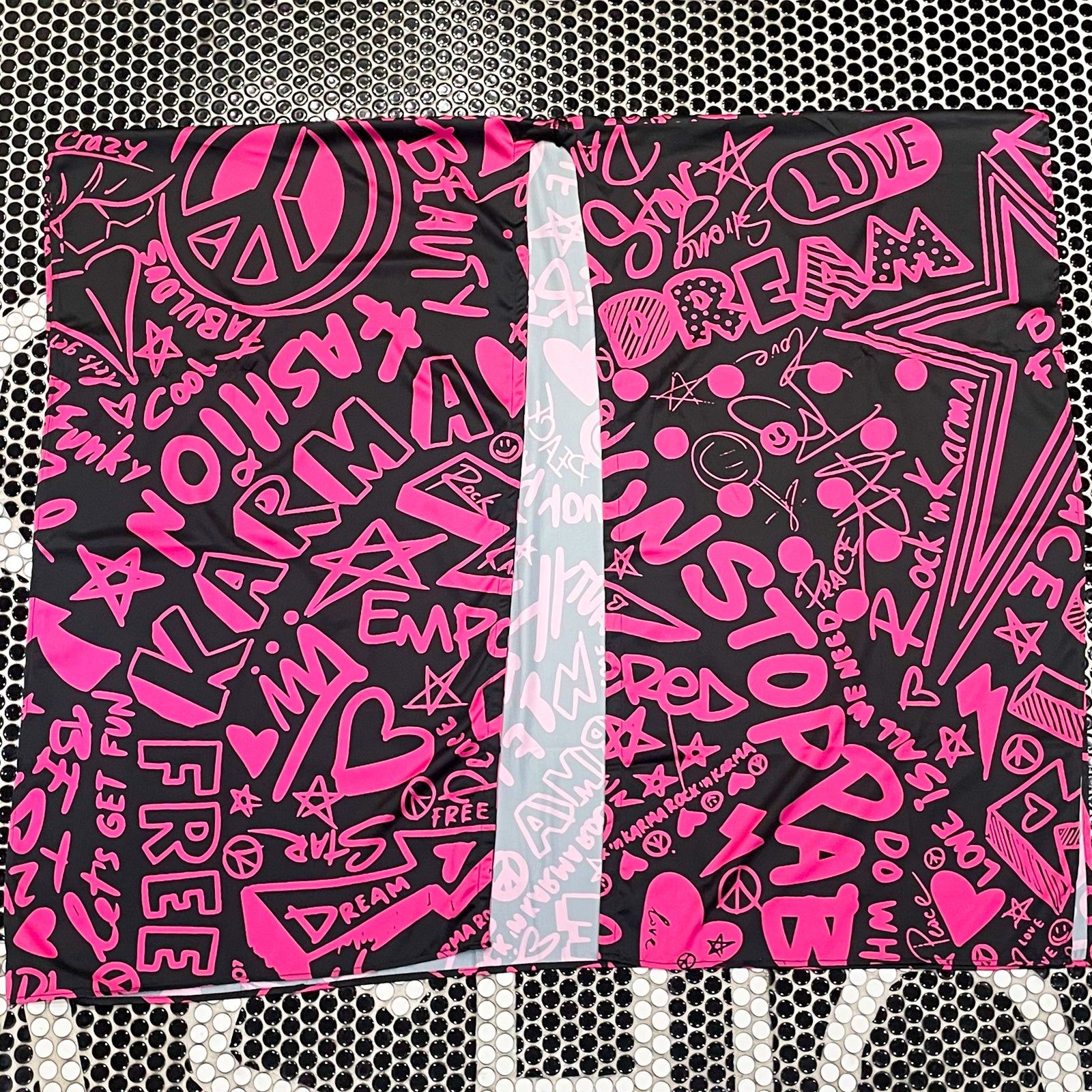 Cover Jacket Inspiring Karma Pink