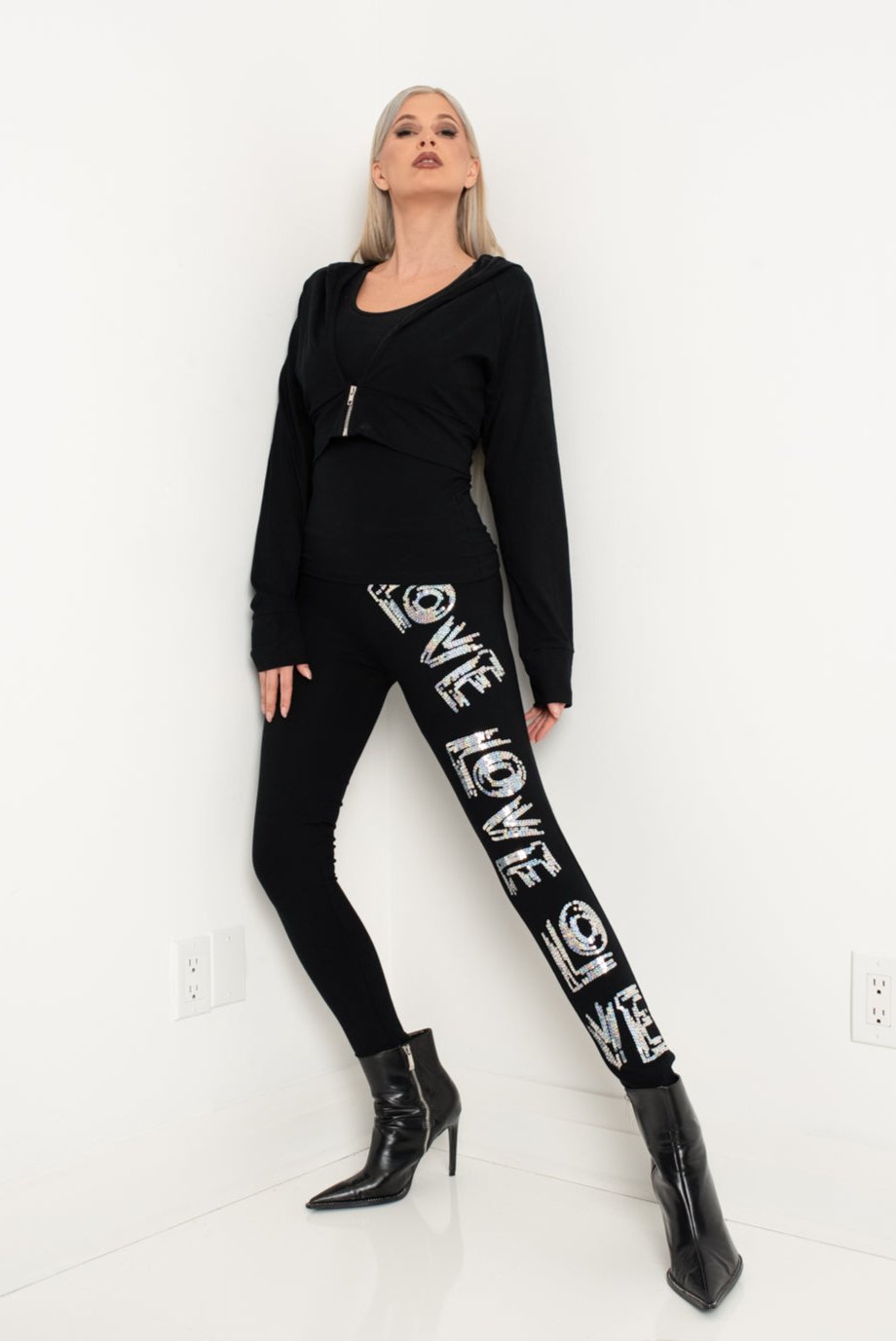 NY Hoodie Black