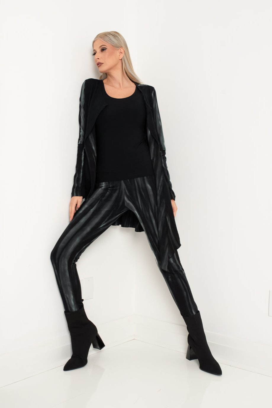 Slit Jacket Night Black