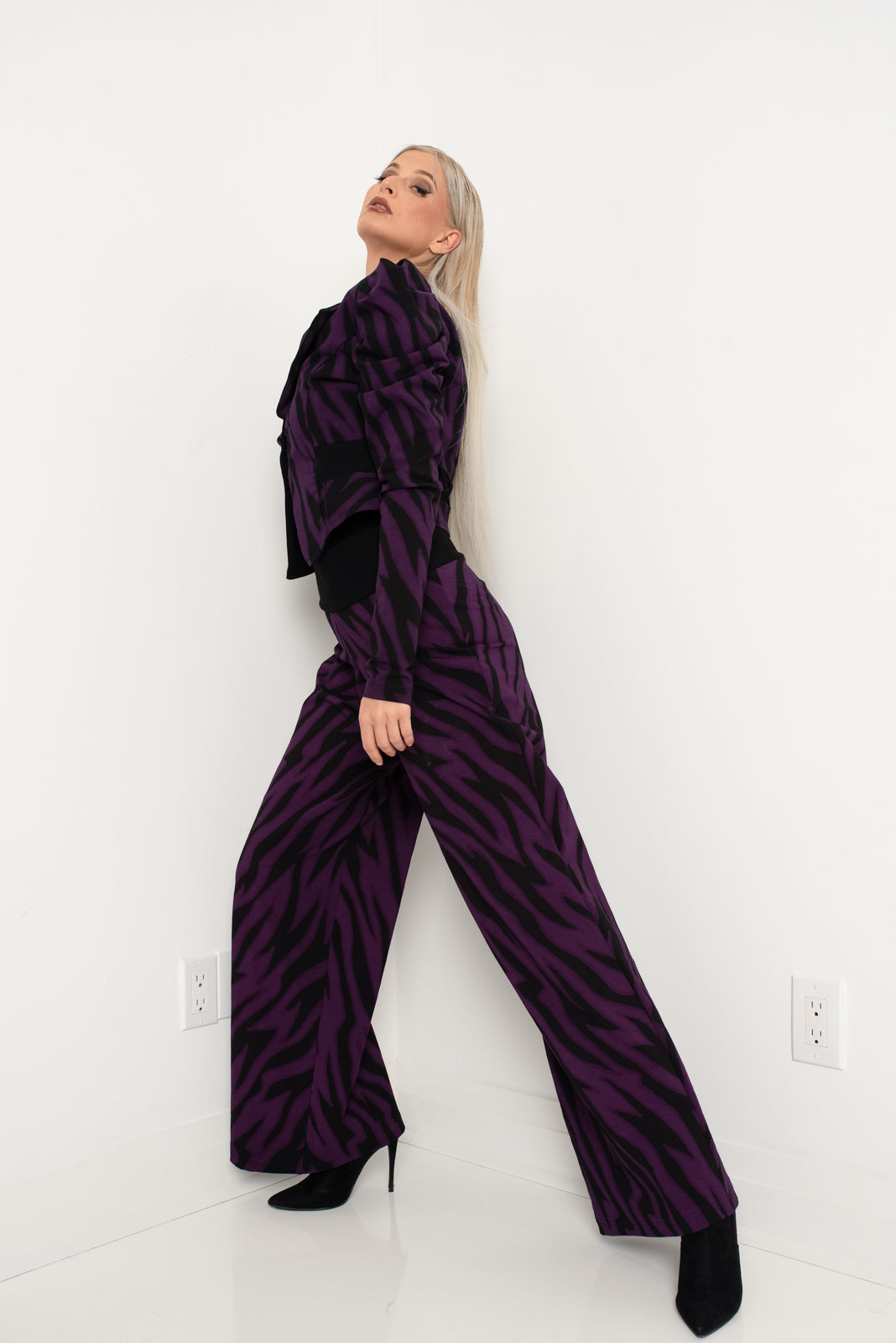 World Pant Zebra Purple